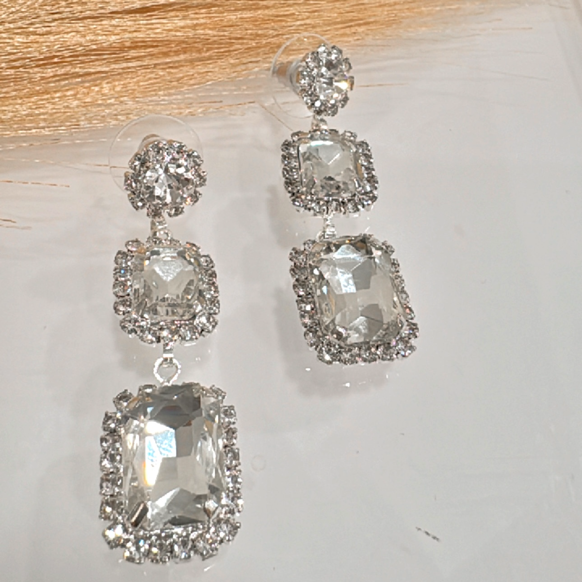 Κρεμαστά Σκουλαρίκια Με Πέτρες και Strass 